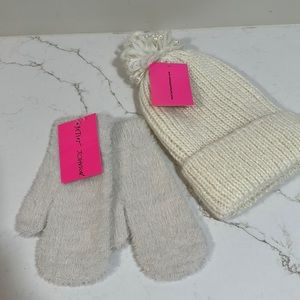 Betsey Johnson pearls and sparkles hat mitten set nwt